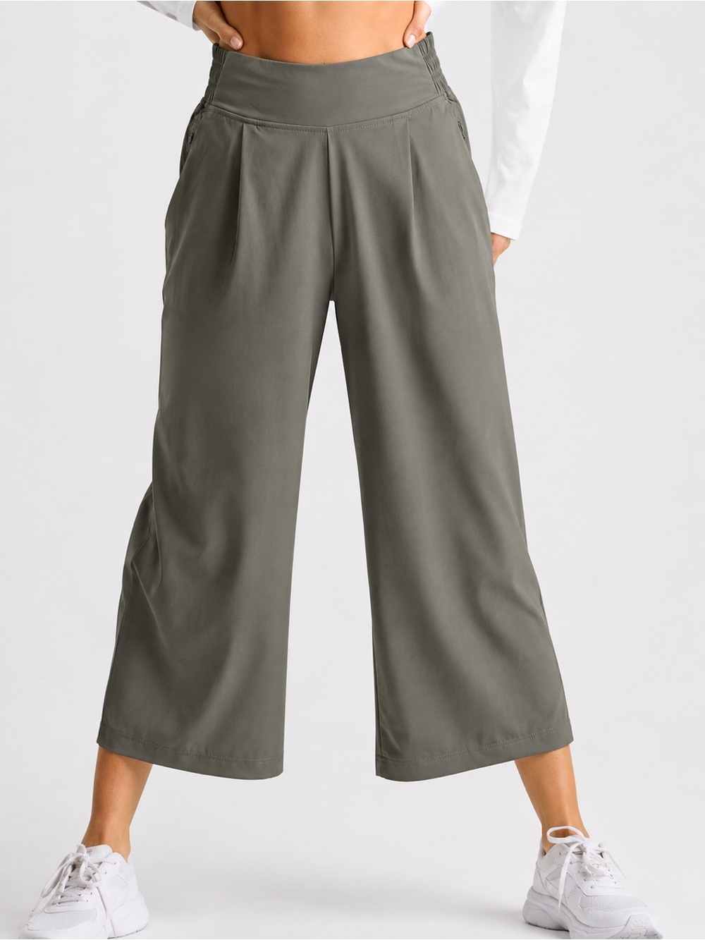 Quince performance wide leg crop tech pants size medium pull on athletic